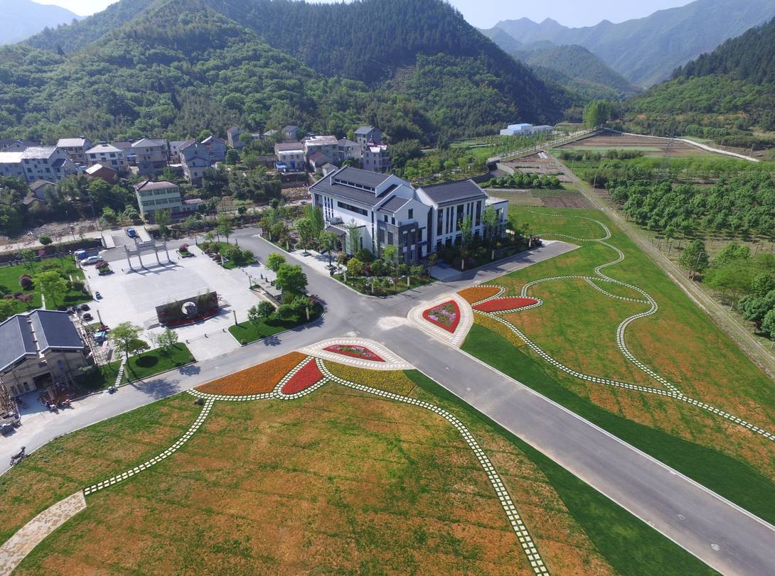 桐庐县城哪个镇(浙江桐庐县有几个乡镇)